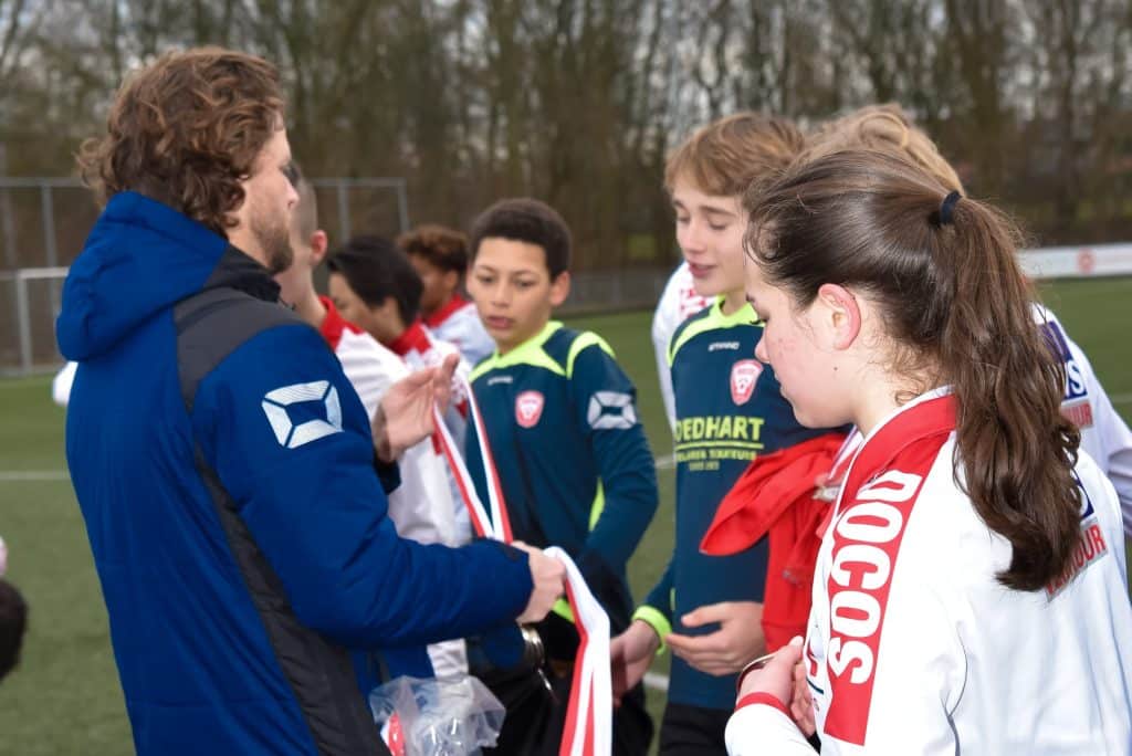 JO15-2 kampioen2e klasse 2022 - 2023