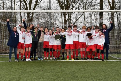 JO15-2 kampioen2e klasse 2022 - 2023